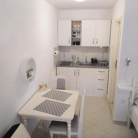 Apartment Edo Vis