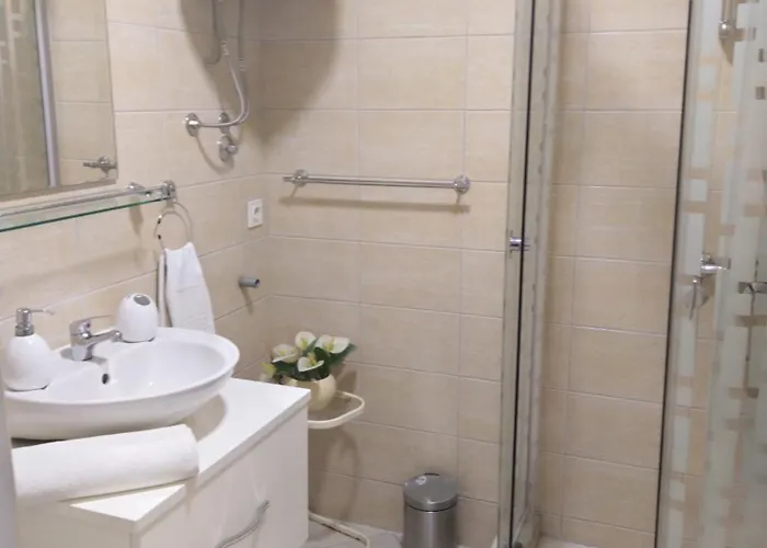 Edo Apartmán Vis